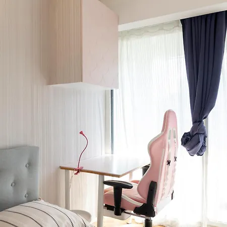 Avec Piscine Metro Convention * パリ