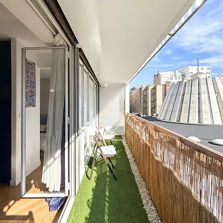 Avec Piscine Metro Convention アパート *