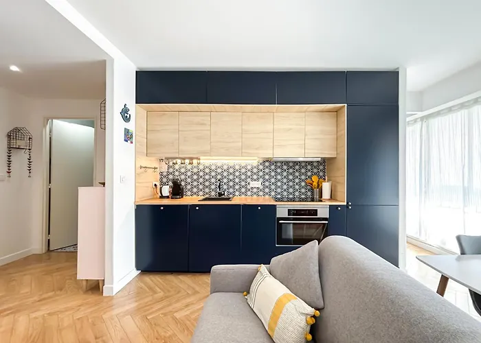 Avec Piscine Metro Convention